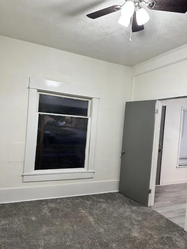 1621 S Waco, Wichita, KS 67213