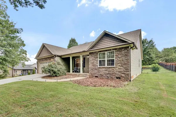 305 Bent River DR, Inman, SC 29349