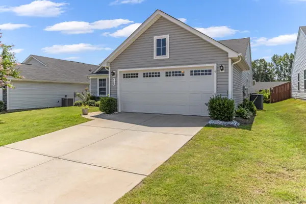 930 Riverland Woods TRL, Boiling Springs, SC 29316-7738