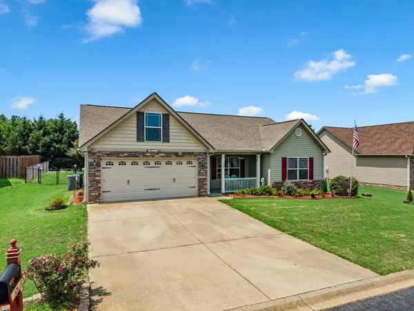 326 Gleaner Dr DR, Inman, SC 29349