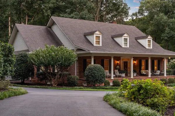 221 Swansea RD, Spartanburg, SC 29307