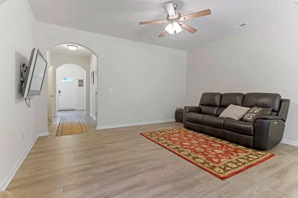 125 Emerywood LN, Greenville, SC 29607-5578