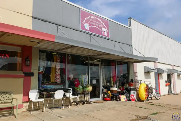 203 Commercial St, Emporia, KS 66801