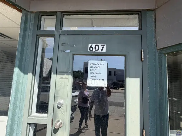 607 S Topeka AVE, Lyndon, KS 66451