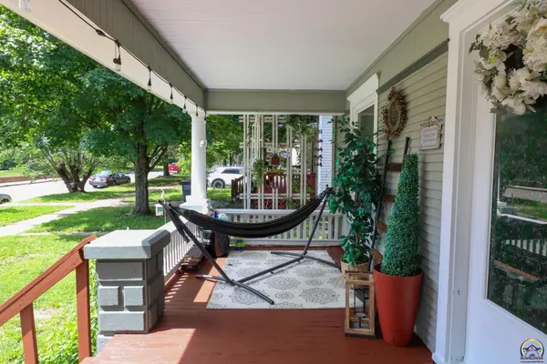 1102 Neosho St, Emporia, KS 66801