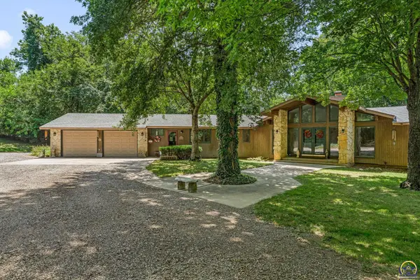 7535 NW Topeka BLVD, Topeka, KS 66617