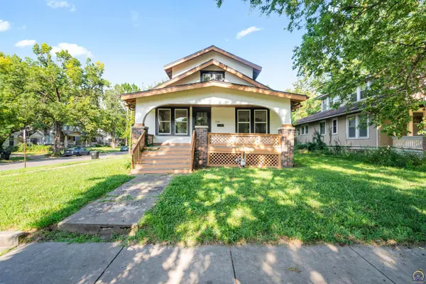1500 SW College AVE, Topeka, KS 66604