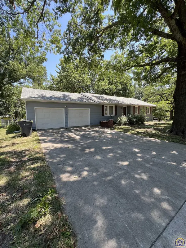 1510 Thompson St, Emporia, KS 66801