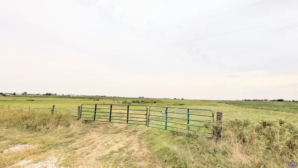 0 10th Rd, Burlington, KS 66839