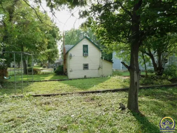 309 Wisconsin AVE, Holton, KS 66436