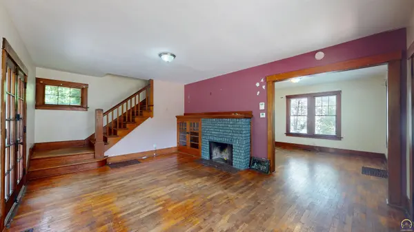 1831 SW Lane ST, Topeka, KS 66604