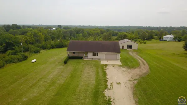 1449 NE 74th St, Meriden, KS 66512