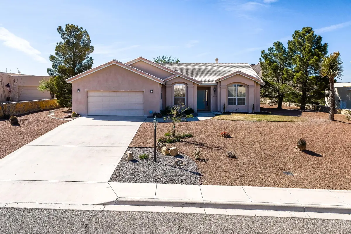 1355 Vista Del Cerro, Las Cruces, NM 88007
