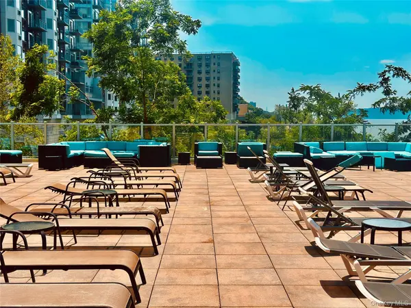 1155 Warburton AVE #2 P-R, Yonkers, NY 10701