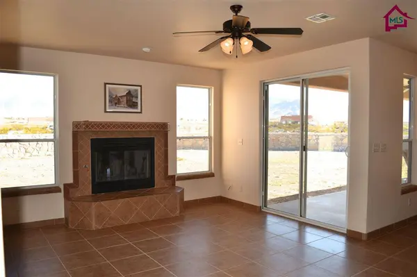 8705 Wind Dancer TRL, Las Cruces, NM 88011
