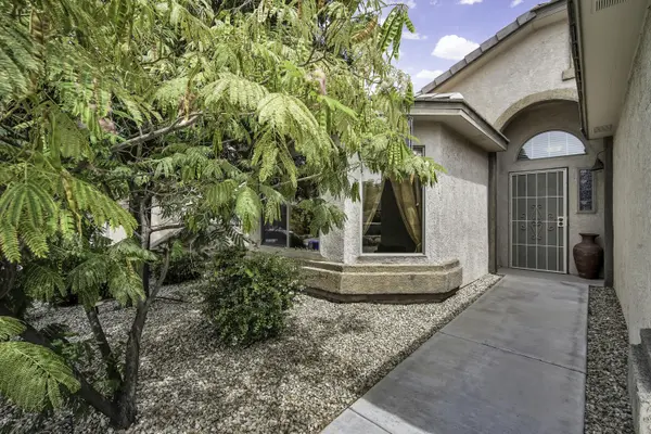 2526 Candlewood CIR, Las Cruces, NM 88011