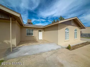 705 Eagle DR, Anthony, NM 88021