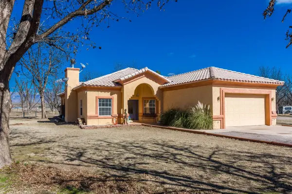 8955 Pecanderosa CT, Mesilla Park, NM 88047