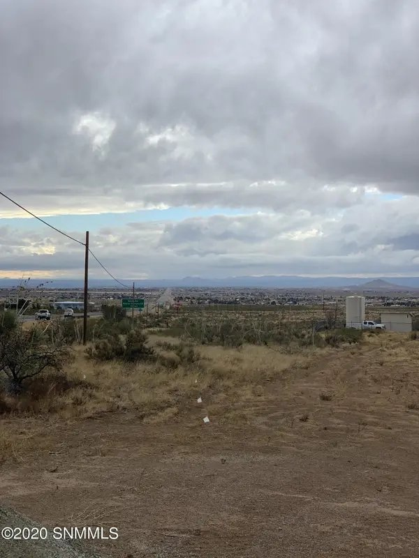 5680 Fifth ST, Organ, NM 88052