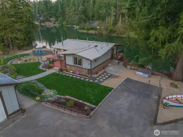 5440 E Grapeview Loop RD, Allyn, WA 98524