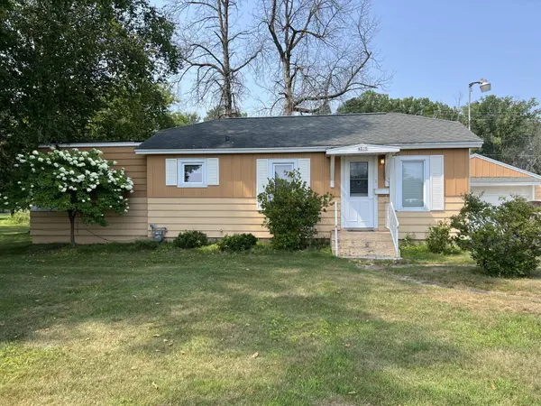 4251 10TH ST, Menominee, MI 49858