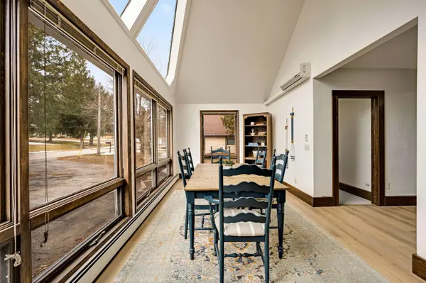 853 CIRCLE RIDGE CIR, Sturgeon Bay, WI 54235-0000