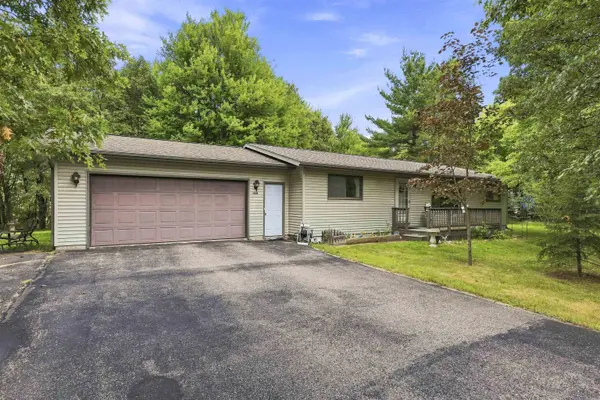 1009 LEXUS LN, Wisconsin Rapids, WI 54494