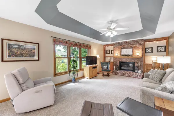 3097 MERCEDES DR, Green Bay, WI 54313