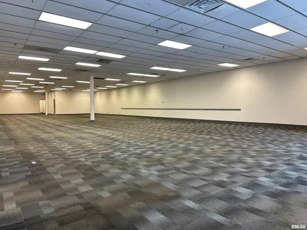 1650 WABASH AVE #D, Springfield, IL 62704