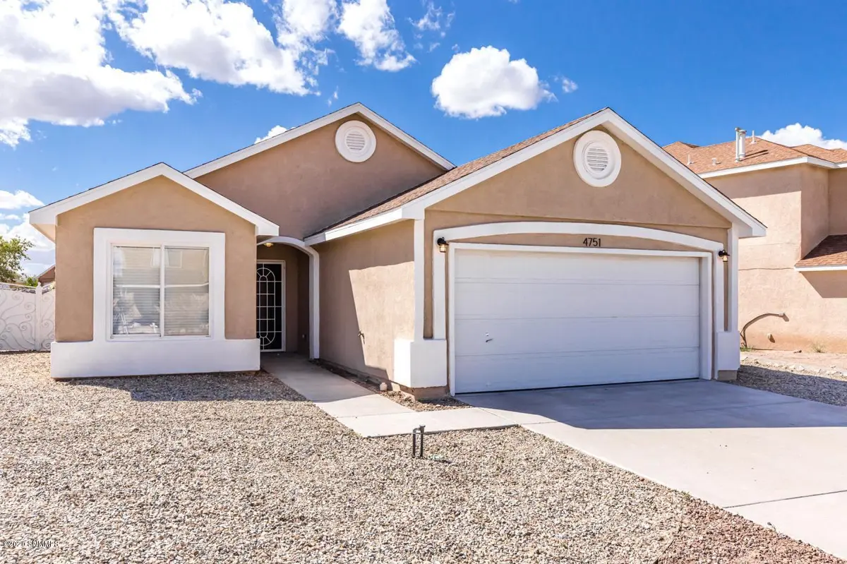4751 Salado Creek ST, Las Cruces, NM 88012