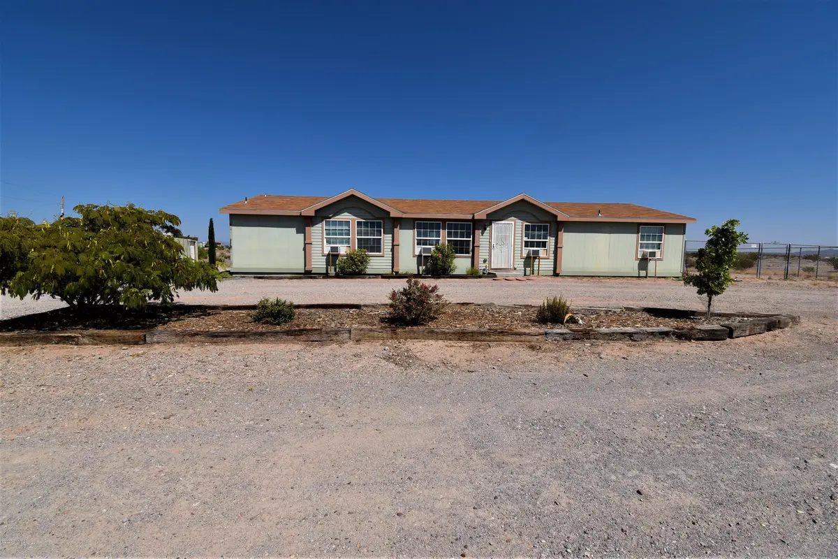 6605 Camino Tesoro, La Mesa, NM 88044