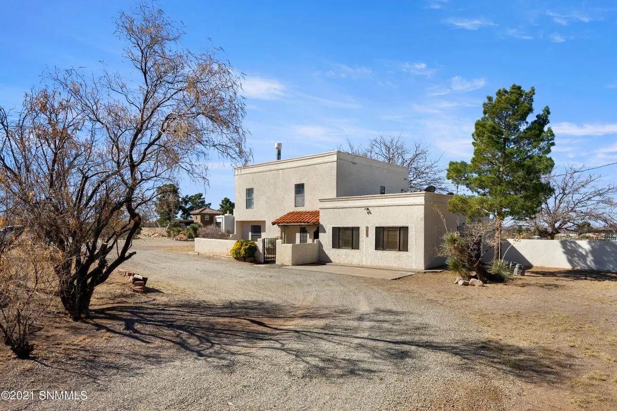 4655 Baylor Canyon RD, Las Cruces, NM 88011