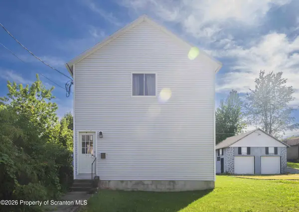77-79 Fallbrook ST, Carbondale, PA 18407