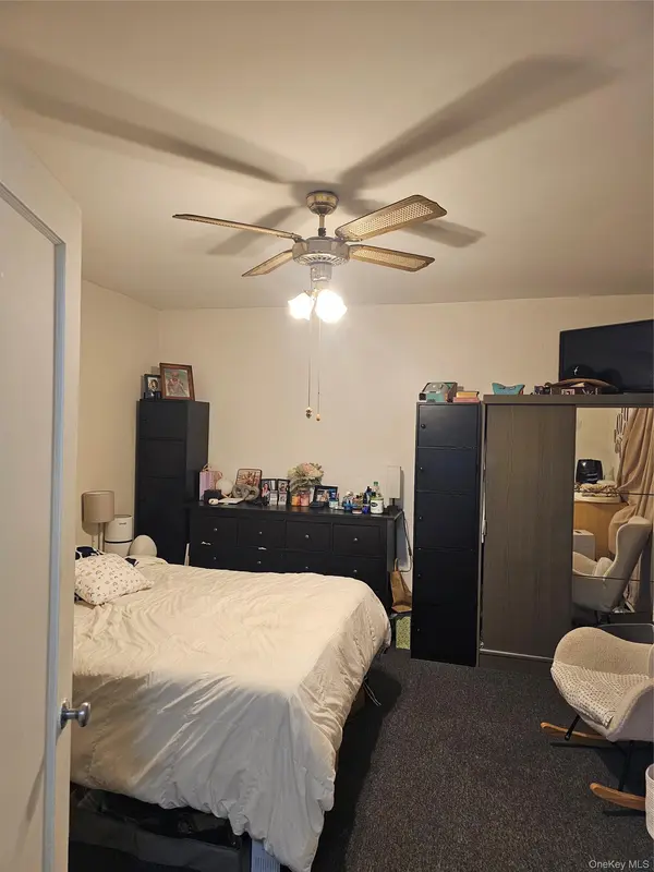 32-23 88 ST #306, East Elmhurst, NY 11369