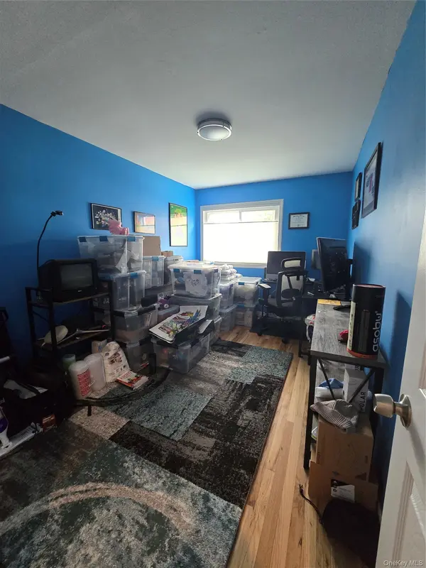355 Route 111 #19, Smithtown, NY 11787