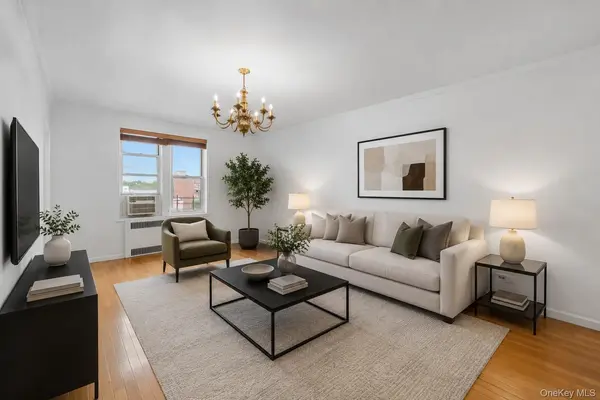114-06 Queens Blvd #D9, Forest Hills, NY 11375