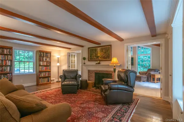 35 Marcourt DR, Chappaqua, NY 10514
