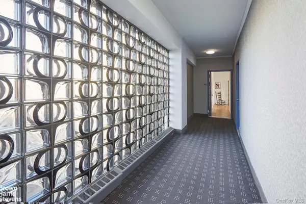 2400 Johnson AVE #11K, Bronx, NY 10463
