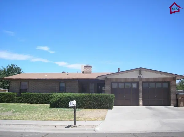 2293 Uranus AVE, Las Cruces, NM 88012