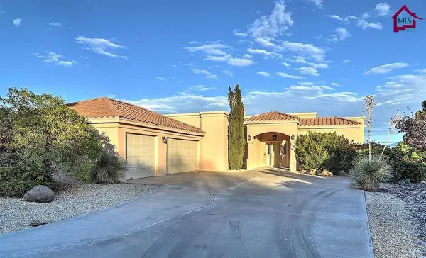 1260 Vista Del Monte, Las Cruces, NM 88007