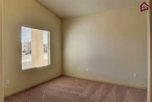 2826 La Union CT, Las Cruces, NM 88007