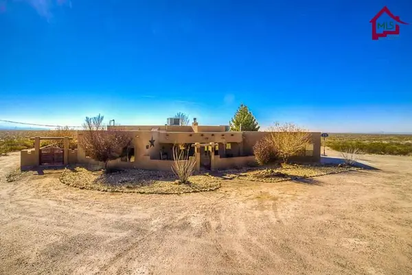 240 Vista Del, Vado, NM 88072