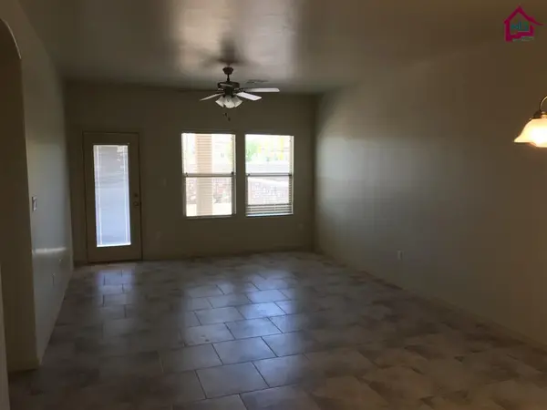 7126 Redondo ST, Las Cruces, NM 88012