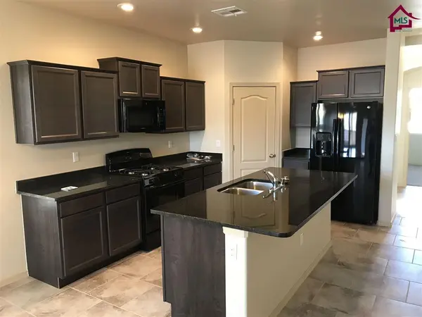 7126 Redondo ST, Las Cruces, NM 88012