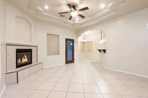 4026 Bravia Dove LOOP, Las Cruces, NM 88001