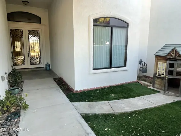 129 Casas Bellas, Santa Teresa, NM 88008