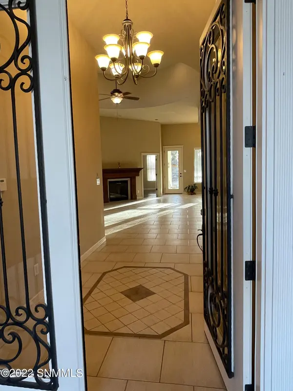 129 Casas Bellas, Santa Teresa, NM 88008
