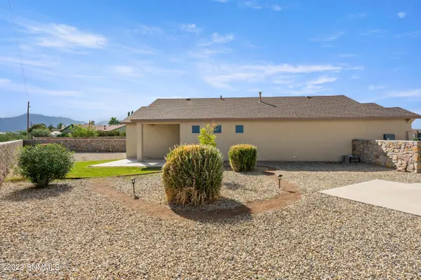 5926 Big Jim DR, Las Cruces, NM 88012