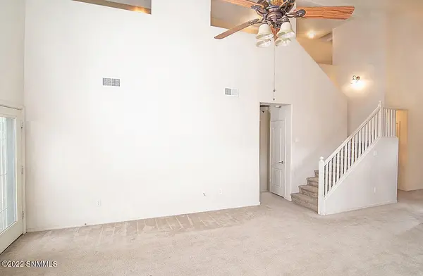 2069 Briarwood LN, Las Cruces, NM 88005