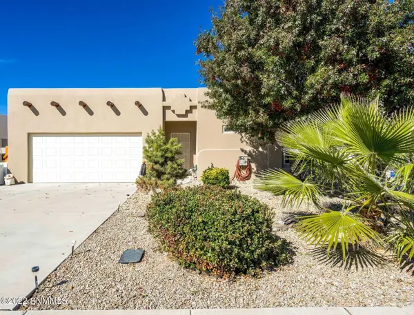 5525 Gobi LN, Las Cruces, NM 88011